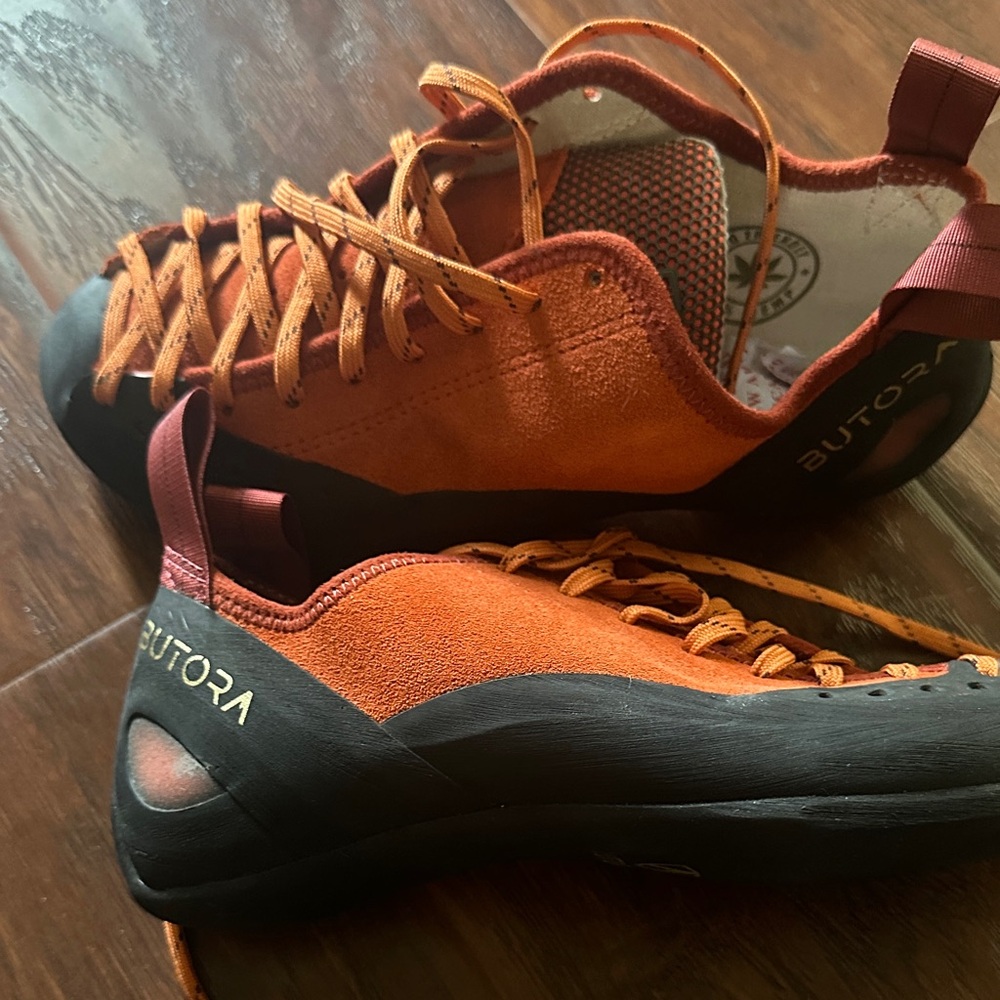 Women's Butora Brand New Climbing Shoes